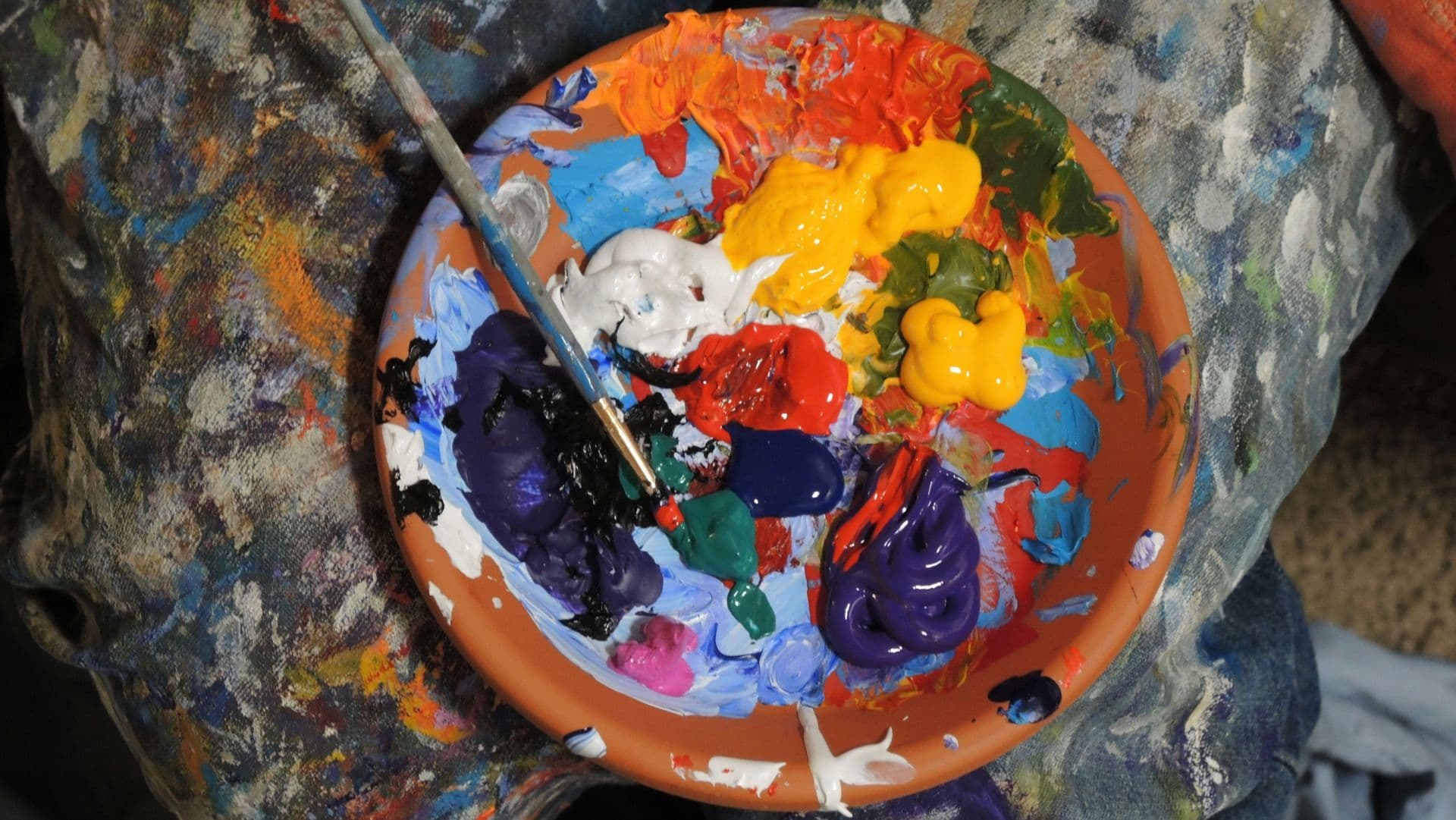 Make some brilliant fan art of any video game character!