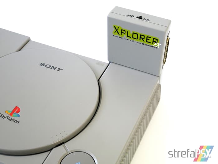 PlayStation Xploder plugged in